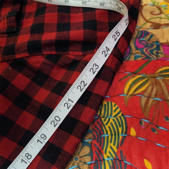 Womens size Large Carhartt Buffalo check plaid flannel button down shirt - Picture 6 of 7